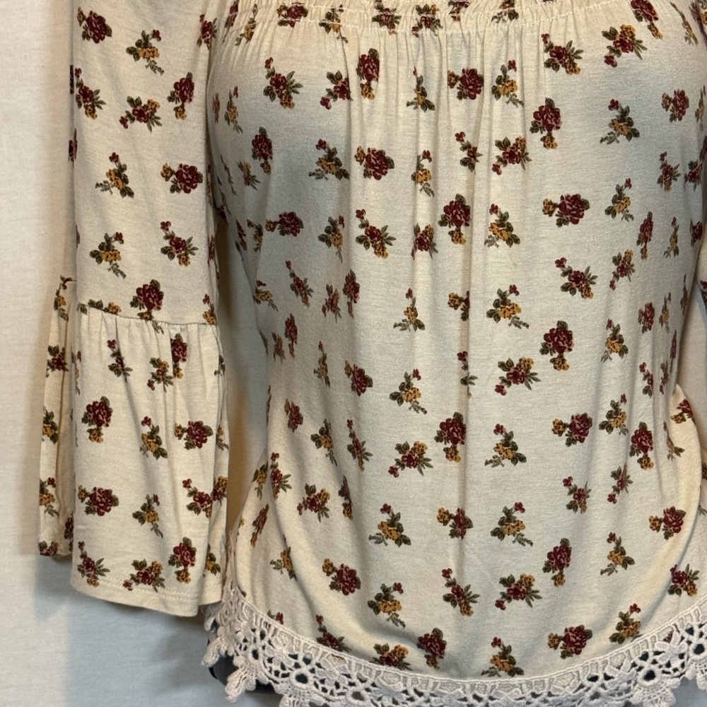 G-109 Urban Girl Cream Red & Orange Floral Lace Trim 1/2 Sleeve Blouse Size S - Picture 2 of 15